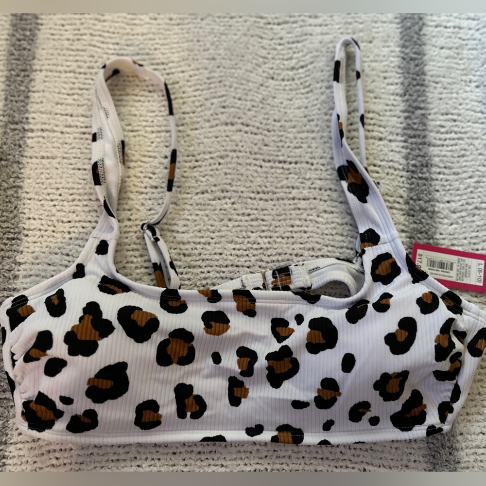 Leopard print bikini top